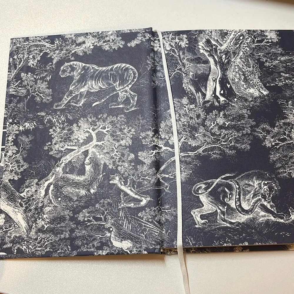 Dior notebook